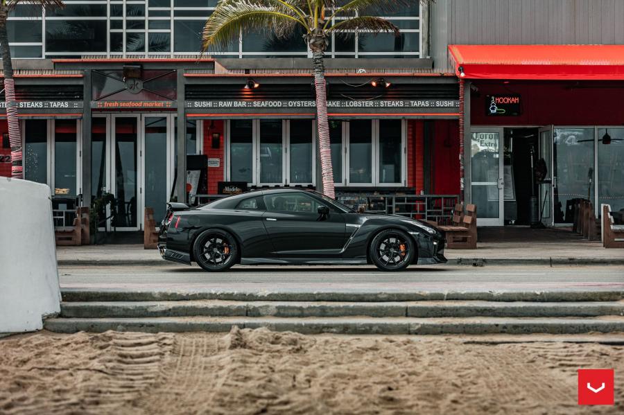  Nissan GT-R on Vossen Wheels (HF-5) 2020 года  (фото 46 из 48)